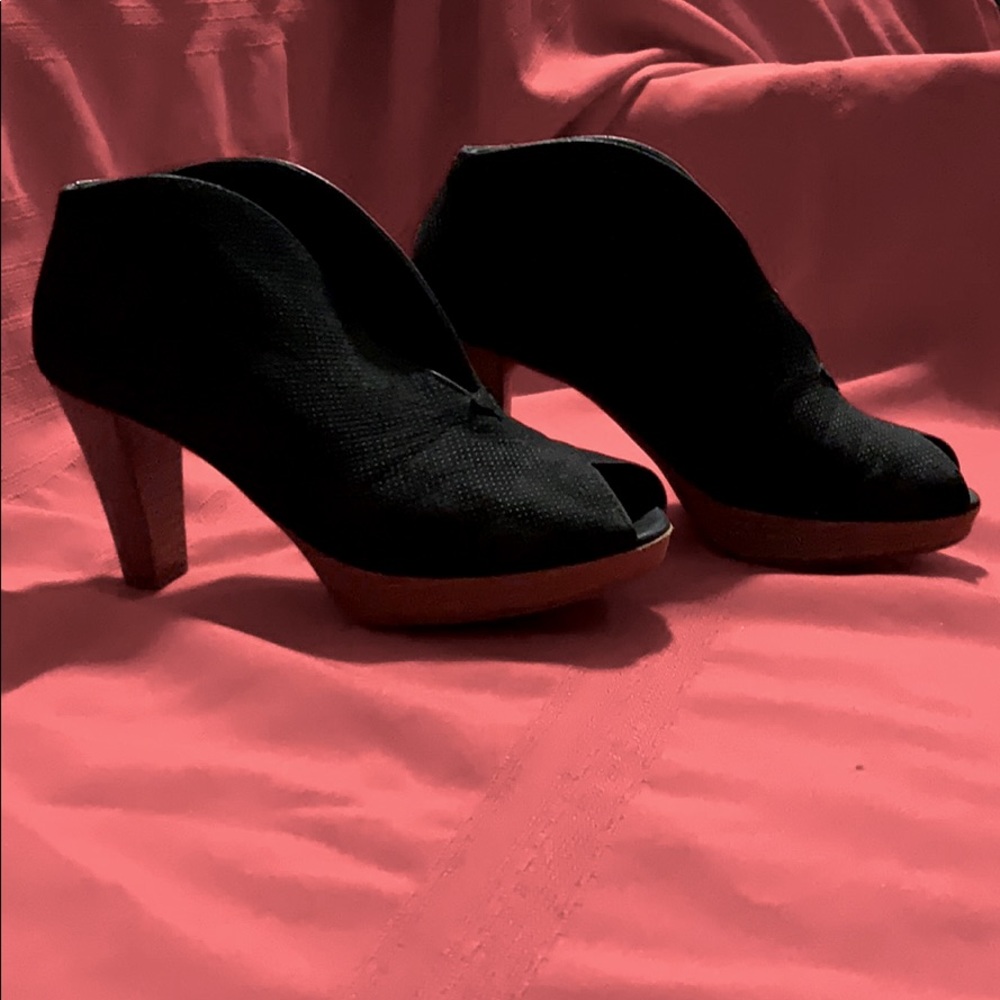 Paul Green (munchen) shoes- great condition